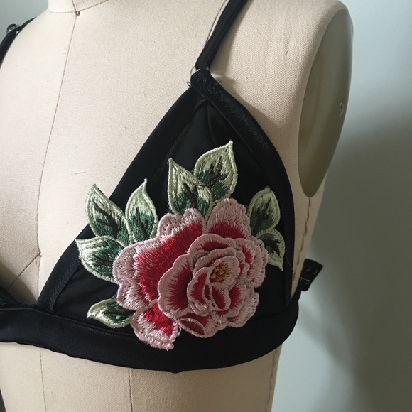 Hand made bralette - Picture 4 of 4